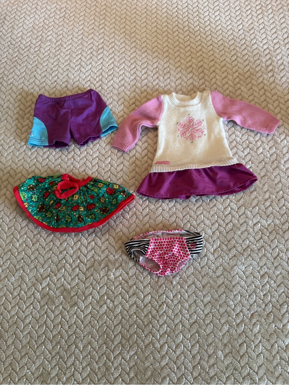 American Girl Doll Clothing Accessories 4 Pieces